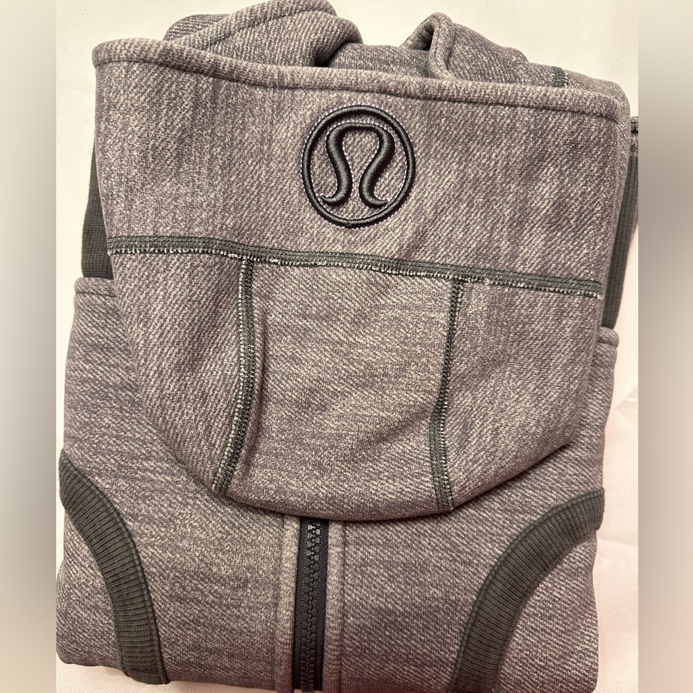 Lululemon grey Scuba hoodie size 4 - Picture 6 of 7